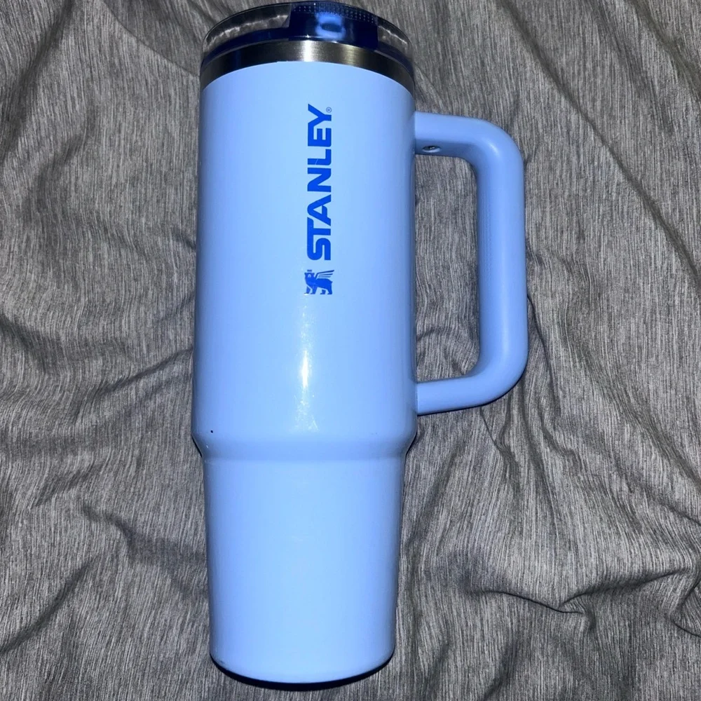 Stanley Blue Travel Mug - Picture 2 of 3